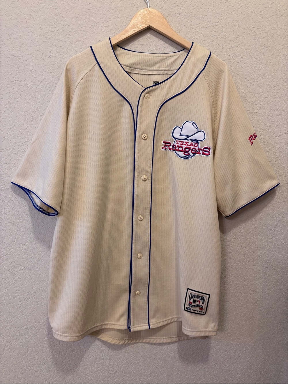 Texas Rangers Copperstown Collection True Fan Beige Button-Up Baseball Jersey XL